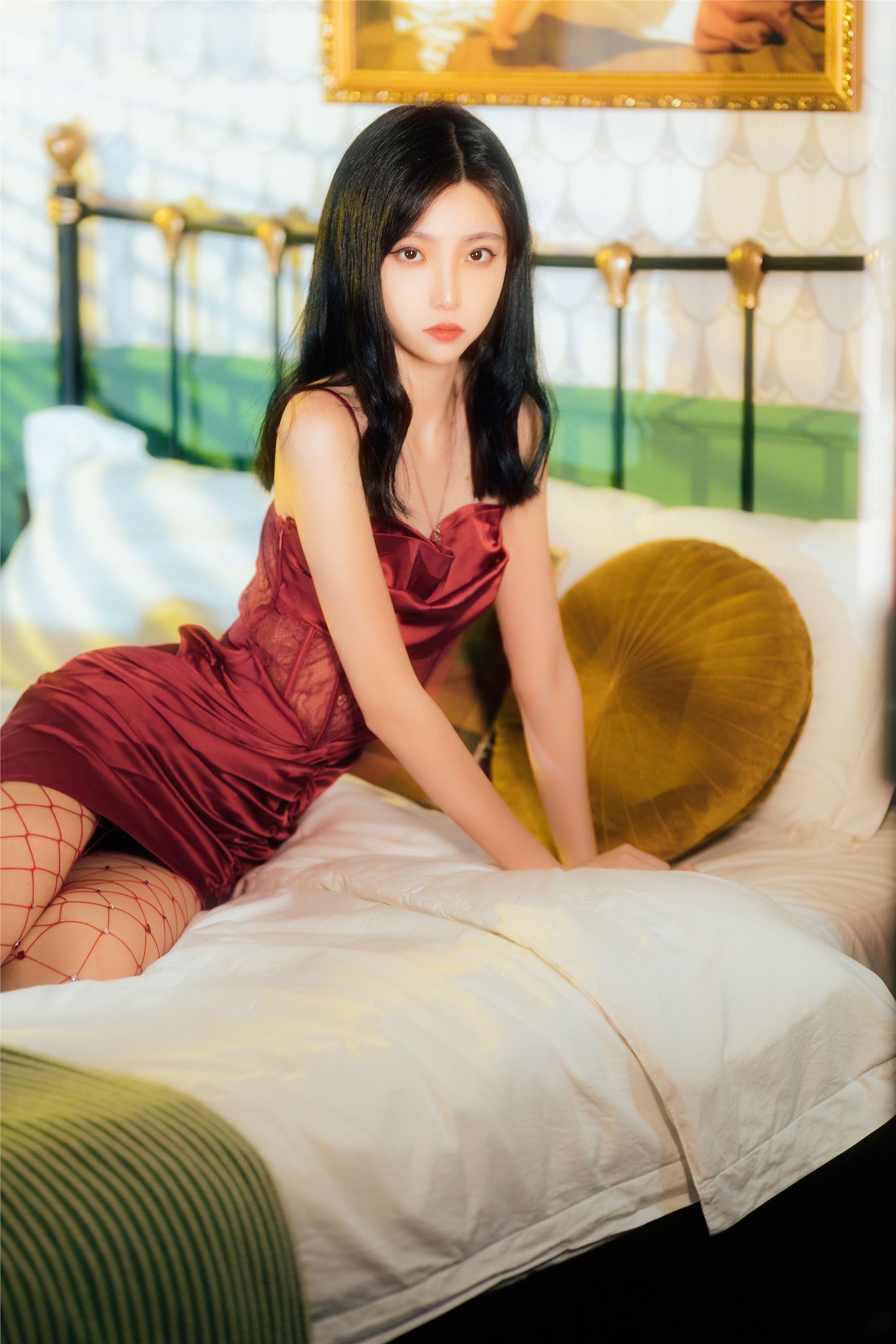 许岚LAN – NO.021 网袜红裙